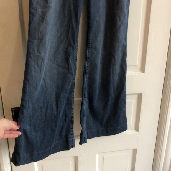 Level 99. Wide Leg Low Rise Medium Wash Denim Jeans 29 (8) - Picture 4 of 14